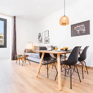 Cozy Close To Passeig De Gracia , Barcelona Spain